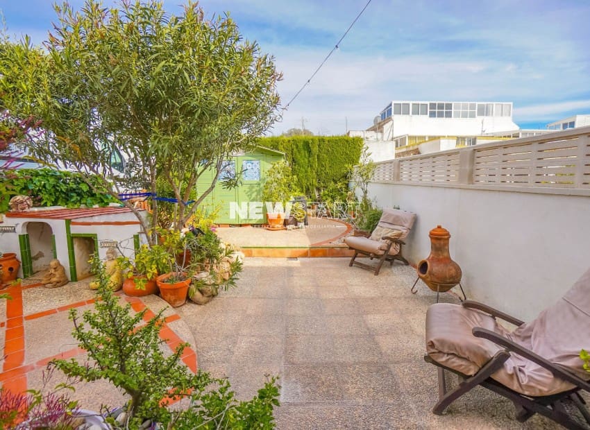 2 soverom Rekkehus til salgs i La Marina med svømmebasseng - € 220 000 (Ref: 9679132)