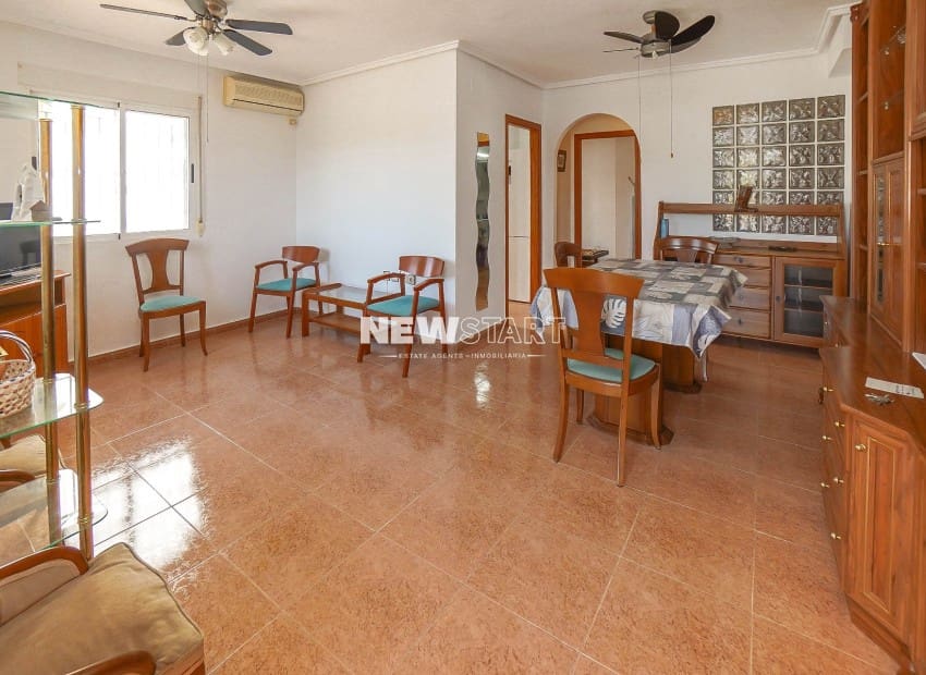 3 soveværelse Villa til salg i San Fulgencio med swimmingpool - € 185.000 (Ref: 9733899)