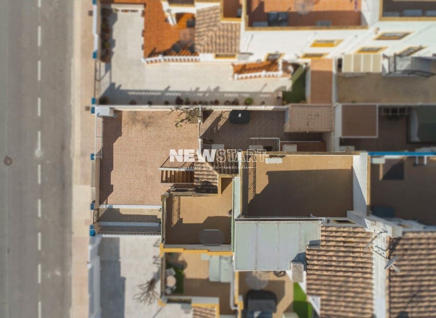 3 soveværelse Villa til salg i San Fulgencio med swimmingpool - € 185.000 (Ref: 9733899)