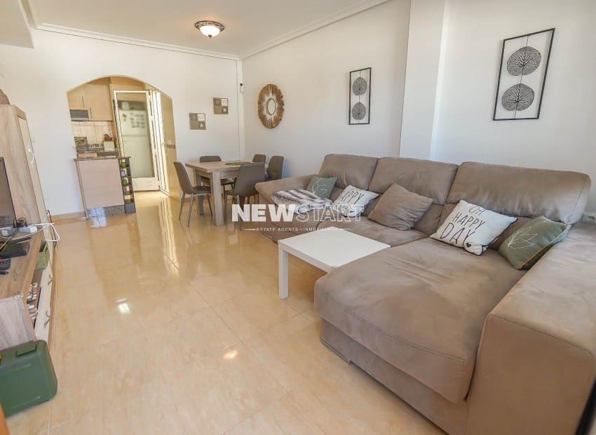 Chalet de 3 habitaciones en La Marina en venta con piscina garaje - 184.900 € (Ref: 9733900)