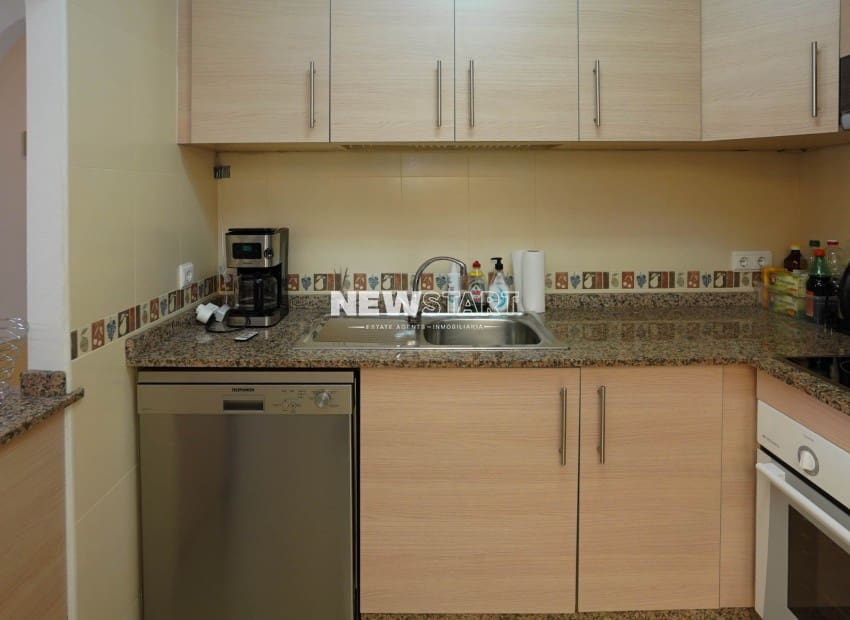 Chalet de 3 habitaciones en La Marina en venta con piscina garaje - 184.900 € (Ref: 9733900)