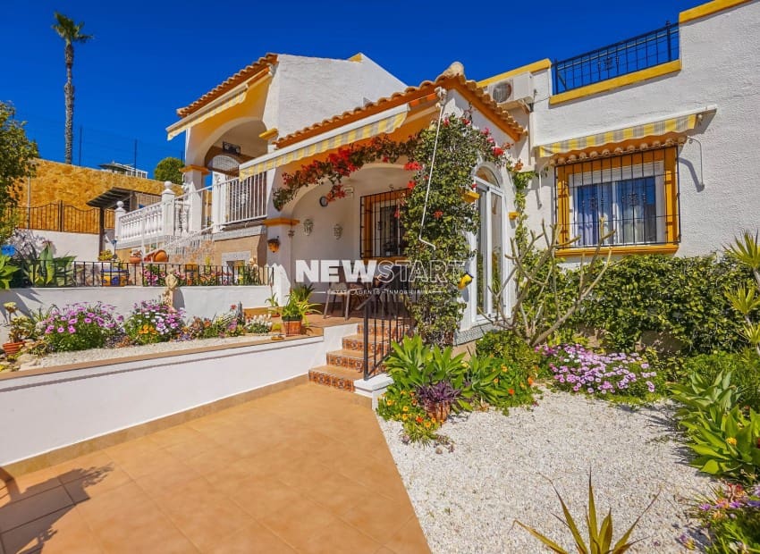 3 soverom Villa til salgs i San Fulgencio med svømmebasseng - € 189 950 (Ref: 9736139)