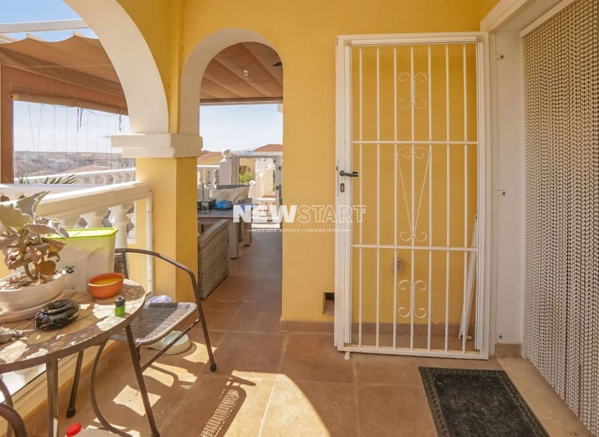 3 chambre Villa/Maison à vendre à La Marina avec piscine garage - 309 999 € (Ref: 9744226)