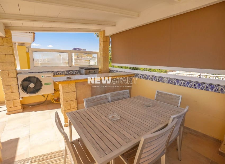 3 chambre Villa/Maison à vendre à La Marina avec piscine garage - 309 999 € (Ref: 9744226)