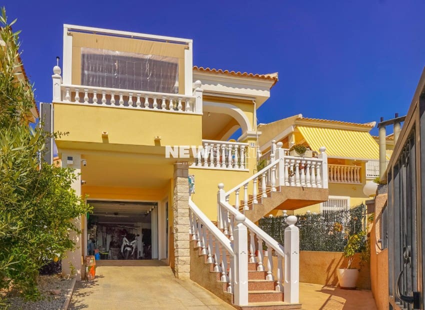 3 chambre Villa/Maison à vendre à La Marina avec piscine garage - 309 999 € (Ref: 9744226)