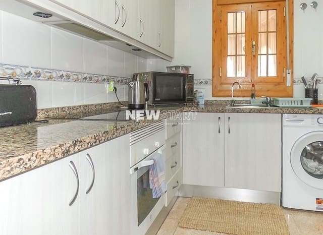 3 quarto Bungalow para venda em San Fulgencio com piscina - 360 000 € (Ref: 9756688)