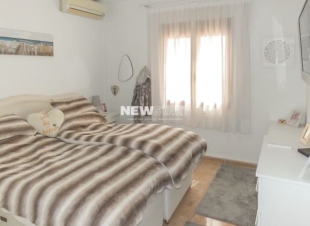 3 quarto Bungalow para venda em San Fulgencio com piscina - 360 000 € (Ref: 9756688)