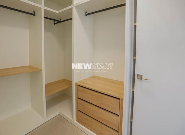 3 makuuhuone Paritalo myytävänä paikassa Formentera del Segura mukana uima-altaan - 359 900 € (Ref: 9757785)