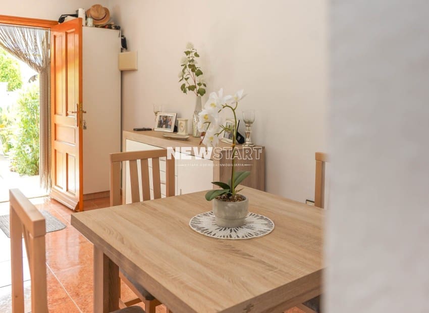 3 makuuhuone Paritalo myytävänä paikassa San Fulgencio mukana uima-altaan - 185 000 € (Ref: 9789757)