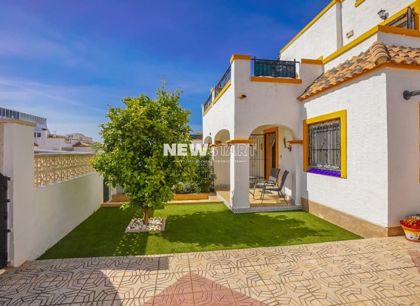 3 makuuhuone Paritalo myytävänä paikassa San Fulgencio mukana uima-altaan - 185 000 € (Ref: 9789757)