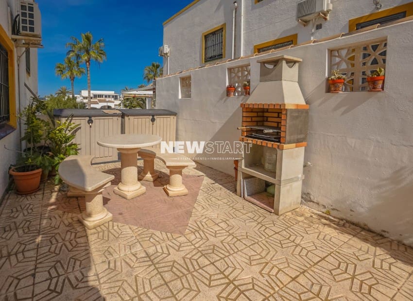 3 makuuhuone Paritalo myytävänä paikassa San Fulgencio mukana uima-altaan - 185 000 € (Ref: 9789757)