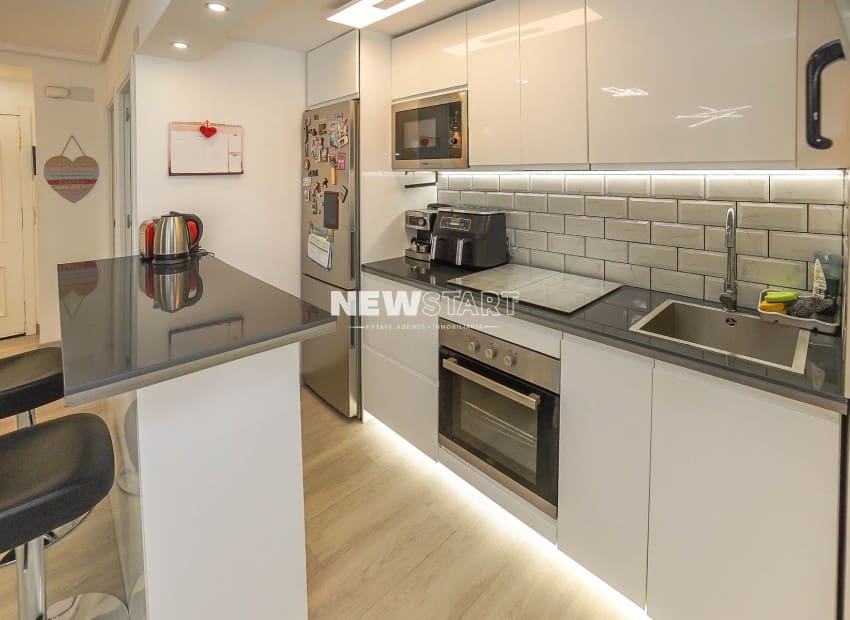 2 sypialnia Apartament na sprzedaż w Guardamar del Segura - 135 900 € (Ref: 9797448)