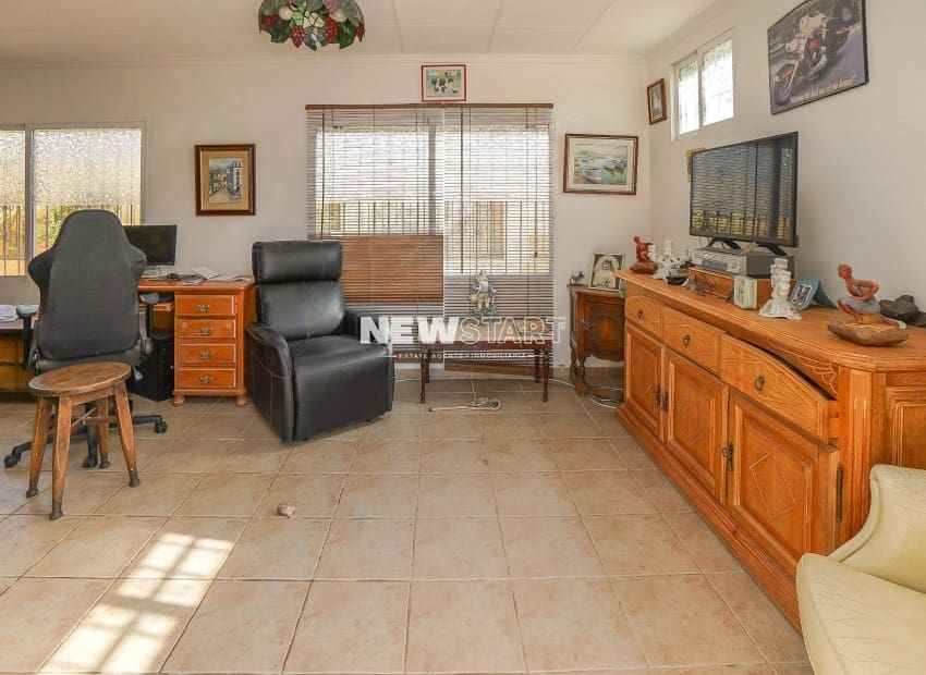 2 Zimmer Villa zu verkaufen in San Fulgencio mit Pool - 349.000 € (Ref: 9801464)