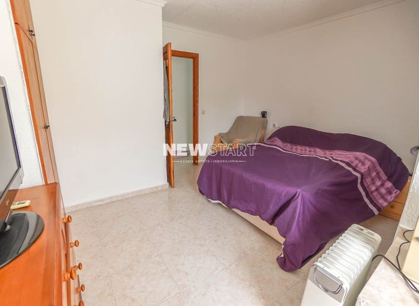 2 Zimmer Haus zu verkaufen in La Marina mit Garage - 130.000 € (Ref: 9809796)