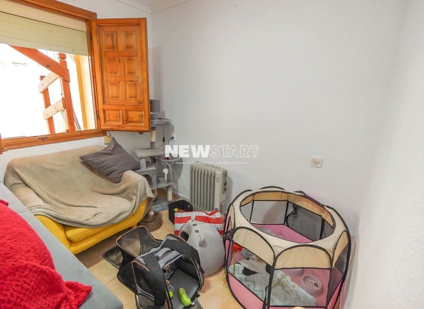 2 Zimmer Haus zu verkaufen in La Marina mit Garage - 130.000 € (Ref: 9809796)