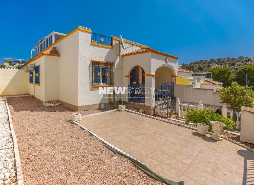 3 camera da letto Villetta Bifamiliare in vendita in San Fulgencio con piscina garage - 169.950 € (Rif: 9814719)