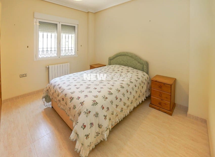 3 soveværelse Villa til salg i San Fulgencio med swimmingpool - € 495.000 (Ref: 9815019)