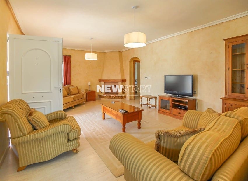 3 soveværelse Villa til salg i San Fulgencio med swimmingpool - € 495.000 (Ref: 9815019)