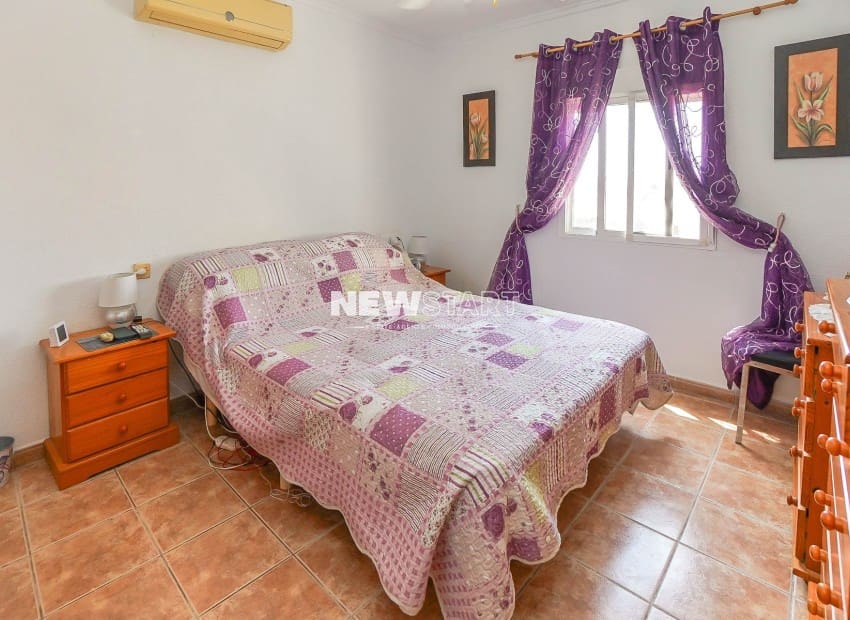 2 soveværelse Villa til salg i La Marina med swimmingpool garage - € 185.000 (Ref: 9815115)