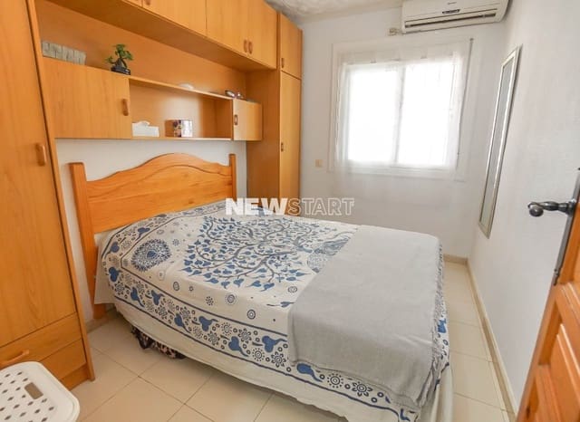 2 soveværelse Bungalow til salg i La Marina, Elche / Elx - € 119.000 (Ref: 9821040)