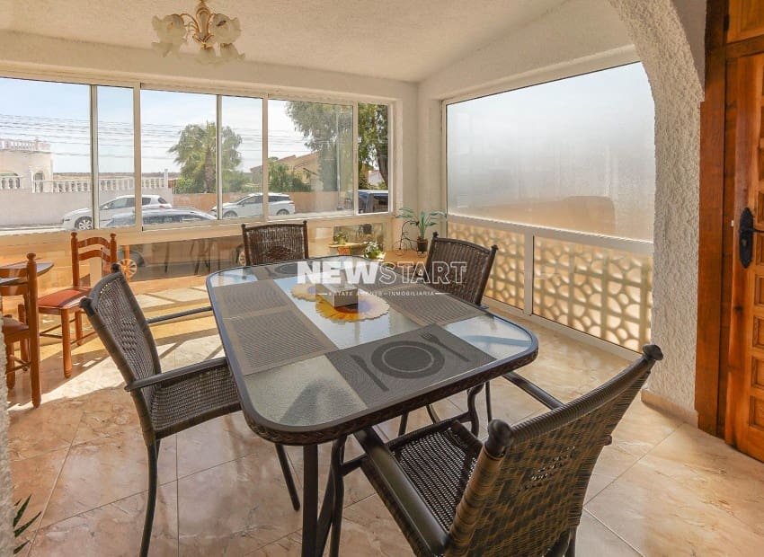 2 soveværelse Bungalow til salg i La Marina - € 119.000 (Ref: 9821040)