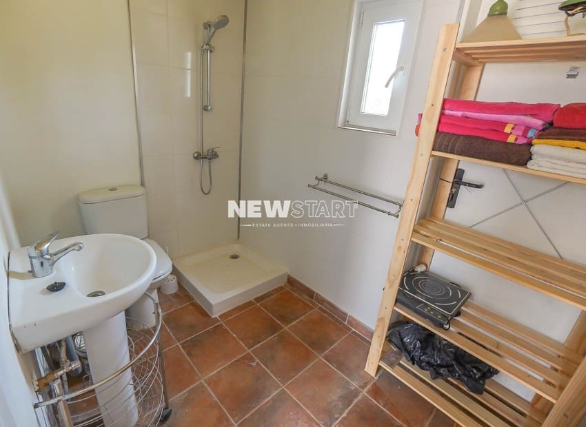 3 sovrum Finca/Hus på landet till salu i Daimes - 340 000 € (Ref: 9834659)