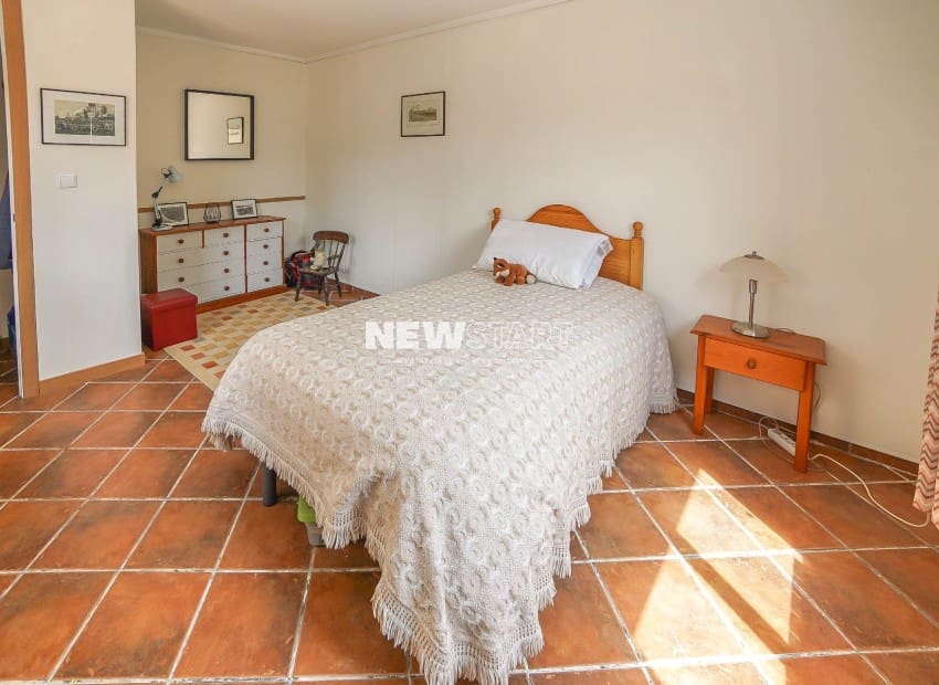 3 sovrum Finca/Hus på landet till salu i Daimes - 340 000 € (Ref: 9834659)