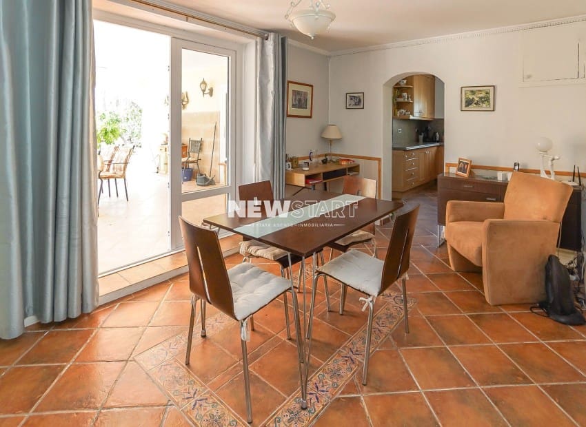 3 sovrum Finca/Hus på landet till salu i Daimes - 340 000 € (Ref: 9834659)