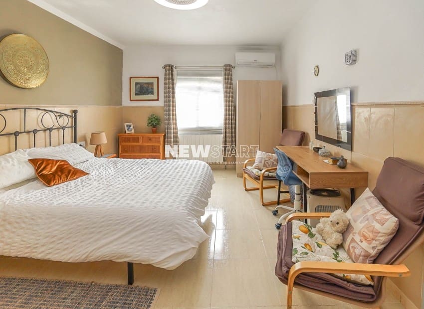 3 sovrum Finca/Hus på landet till salu i Daimes - 340 000 € (Ref: 9834659)