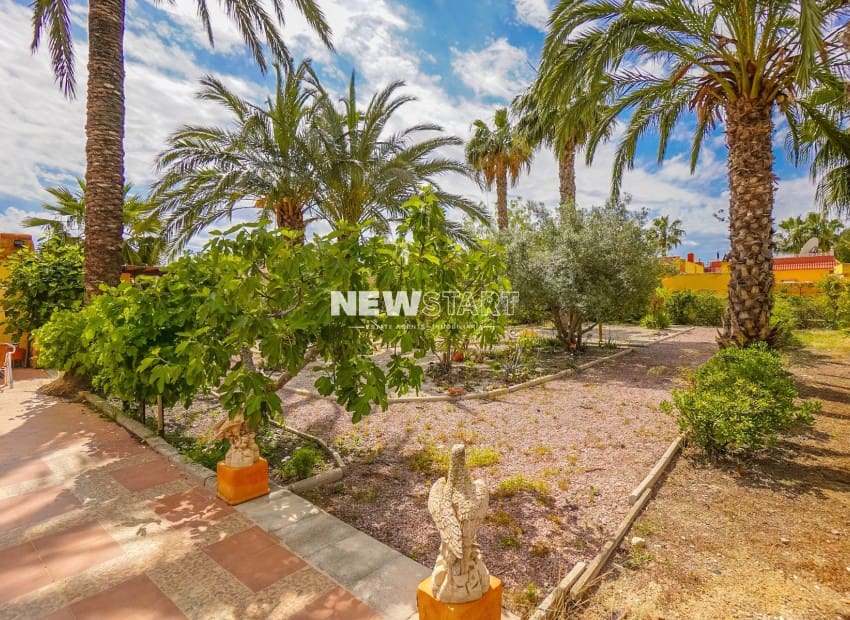 3 sovrum Finca/Hus på landet till salu i Daimes - 340 000 € (Ref: 9834659)