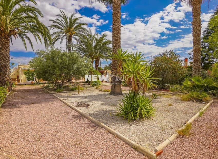 3 sovrum Finca/Hus på landet till salu i Daimes - 340 000 € (Ref: 9834659)