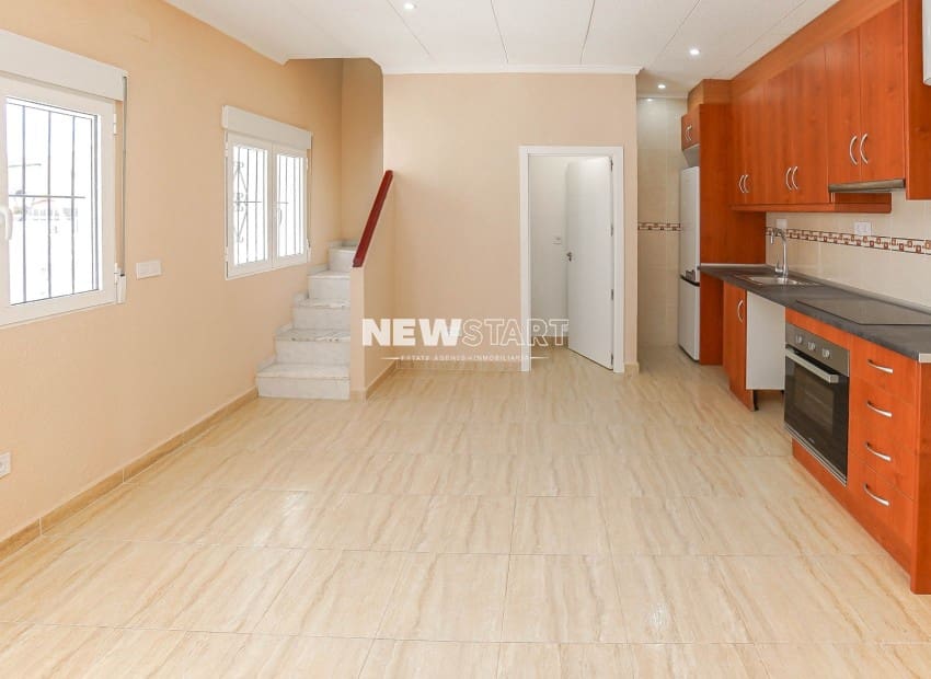 1 camera da letto Casa in vendita in La Marina con garage - 129.000 € (Rif: 9838261)