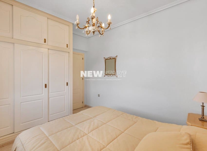 3 bedroom Villa for sale in La Marina with pool garage - € 489,995 (Ref: 9841554)