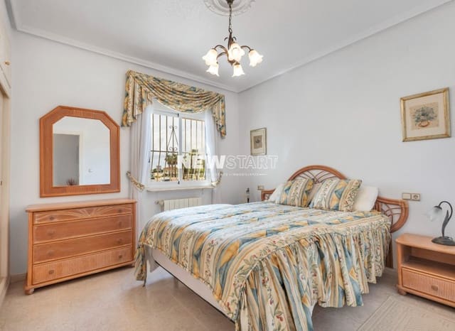 3 camera da letto Villa in vendita in La Marina, Elche / Elx con piscina garage - 489.995 € (Rif: 9841554)