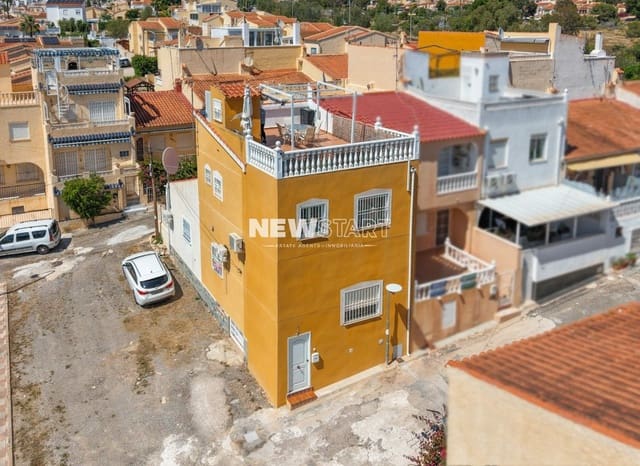 2 sovrum Hus till salu i La Marina, Elche / Elx med garage - 164 000 € (Ref: 9847576)