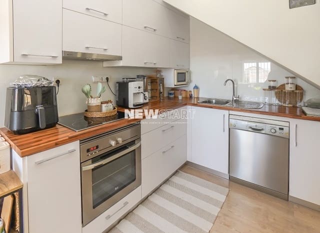 2 sovrum Hus till salu i La Marina, Elche / Elx med garage - 164 000 € (Ref: 9847576)