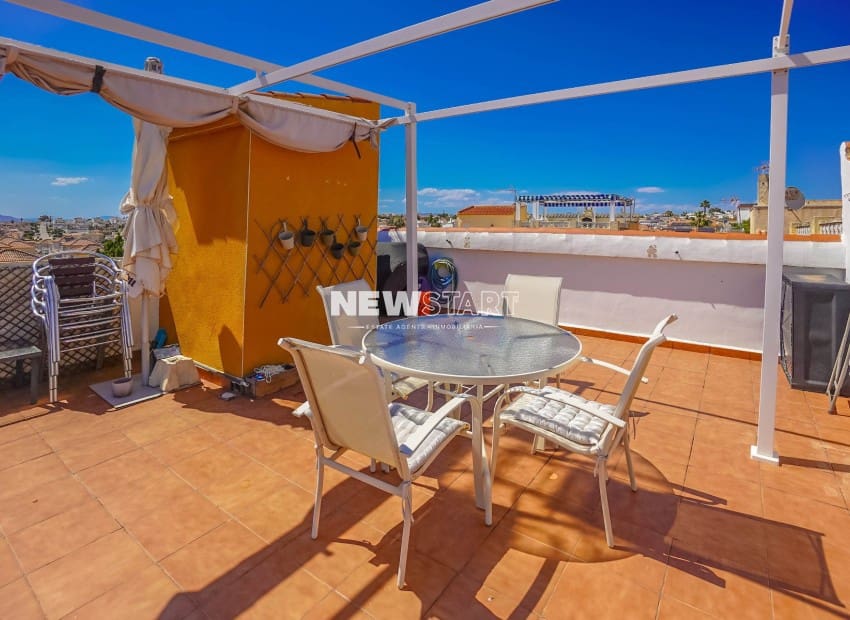 2 bedroom Townhouse for sale in La Marina with garage - € 164,000 (Ref: 9847576)