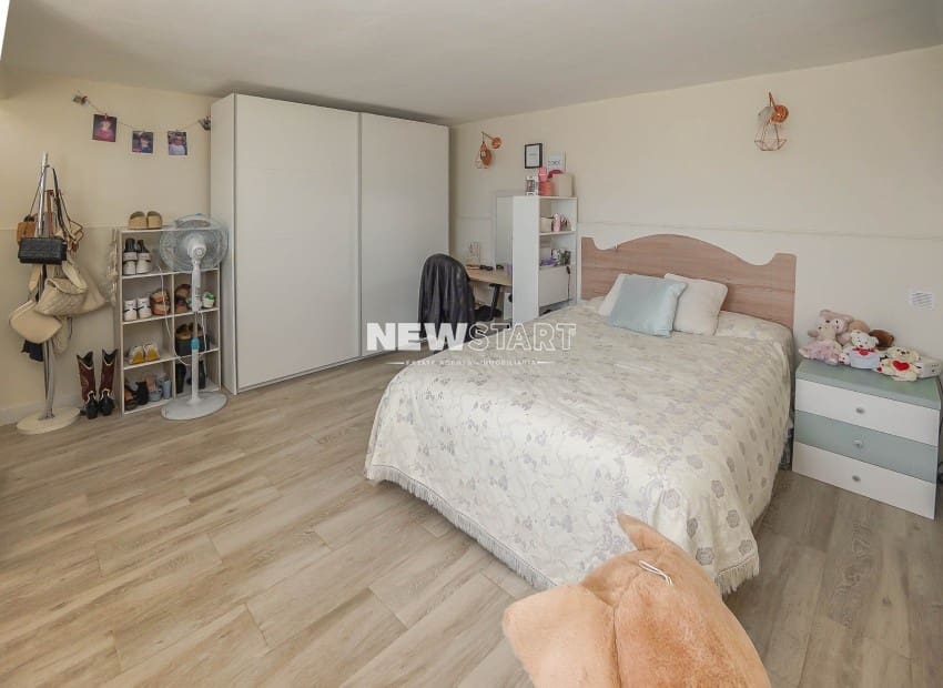 2 bedroom Townhouse for sale in La Marina with garage - € 164,000 (Ref: 9847576)