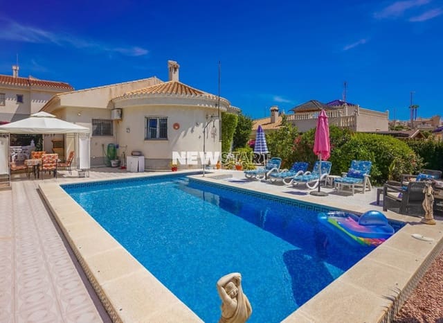 3 bedroom Villa for sale in San Fulgencio with pool - € 375,000 (Ref: 9850356)