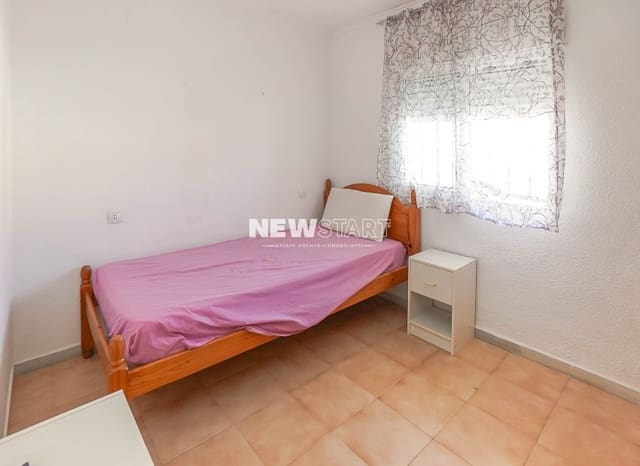 4 soveværelse Byhus til salg i San Fulgencio med garage - € 145.000 (Ref: 9850490)