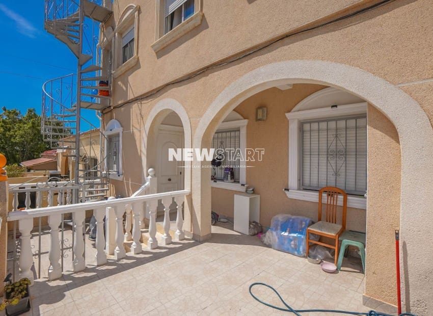 4 soveværelse Byhus til salg i San Fulgencio med garage - € 145.000 (Ref: 9850490)
