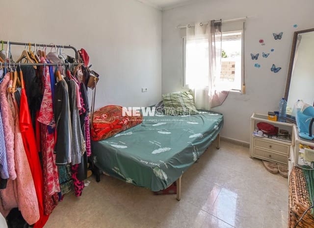 4 soveværelse Byhus til salg i San Fulgencio med garage - € 145.000 (Ref: 9850490)