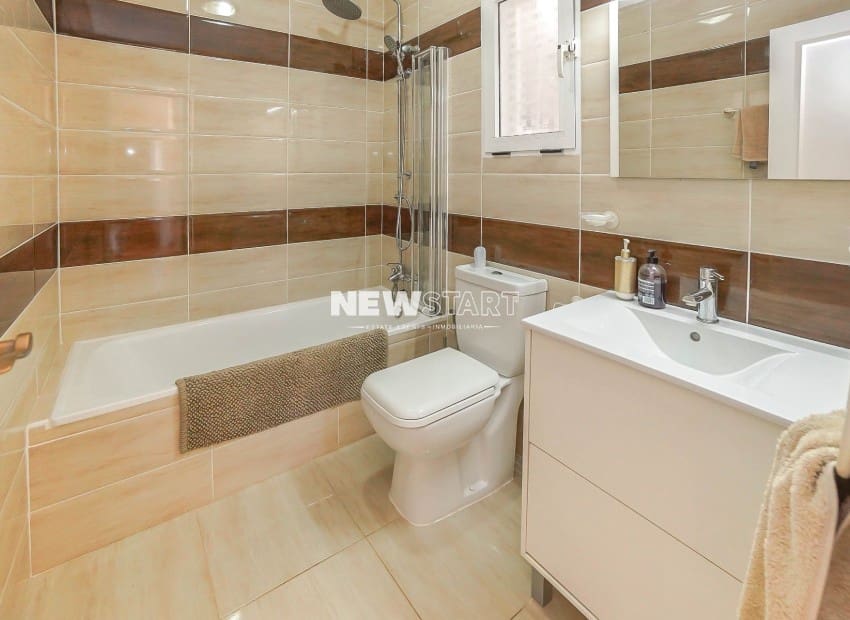 3 camera da letto Villetta Bifamiliare in vendita in La Marina con piscina garage - 199.000 € (Rif: 9850494)