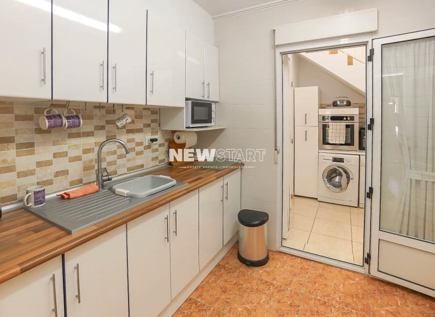 3 camera da letto Villetta Bifamiliare in vendita in La Marina con piscina garage - 199.000 € (Rif: 9850494)