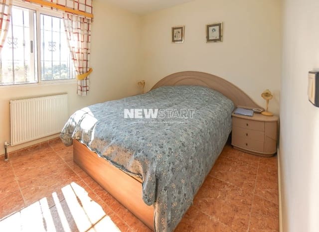 3 camera da letto Villetta Bifamiliare in vendita in La Marina, Elche / Elx con piscina garage - 199.000 € (Rif: 9850494)