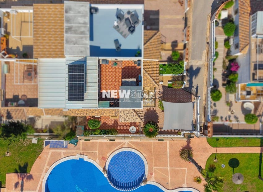 3 camera da letto Villetta Bifamiliare in vendita in La Marina con piscina garage - 199.000 € (Rif: 9850494)