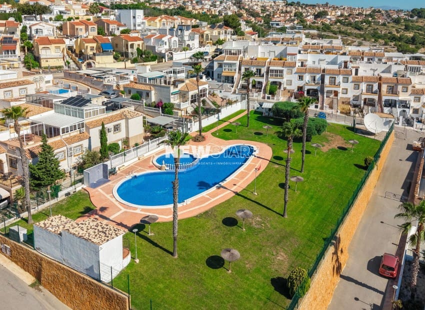 3 camera da letto Villetta Bifamiliare in vendita in La Marina con piscina garage - 199.000 € (Rif: 9850494)