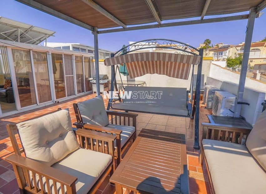 3 camera da letto Villetta Bifamiliare in vendita in La Marina con piscina garage - 199.000 € (Rif: 9850494)