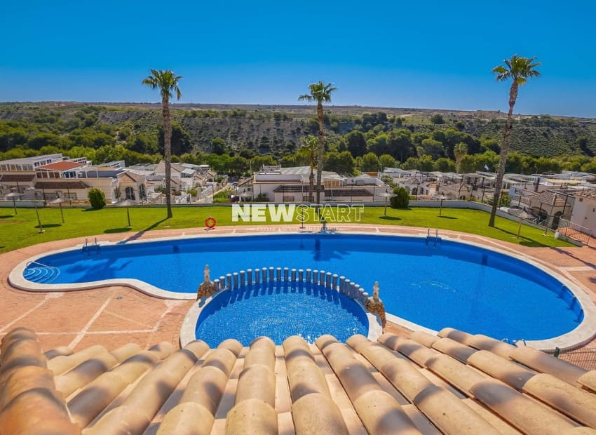 3 camera da letto Villetta Bifamiliare in vendita in La Marina con piscina garage - 199.000 € (Rif: 9850494)
