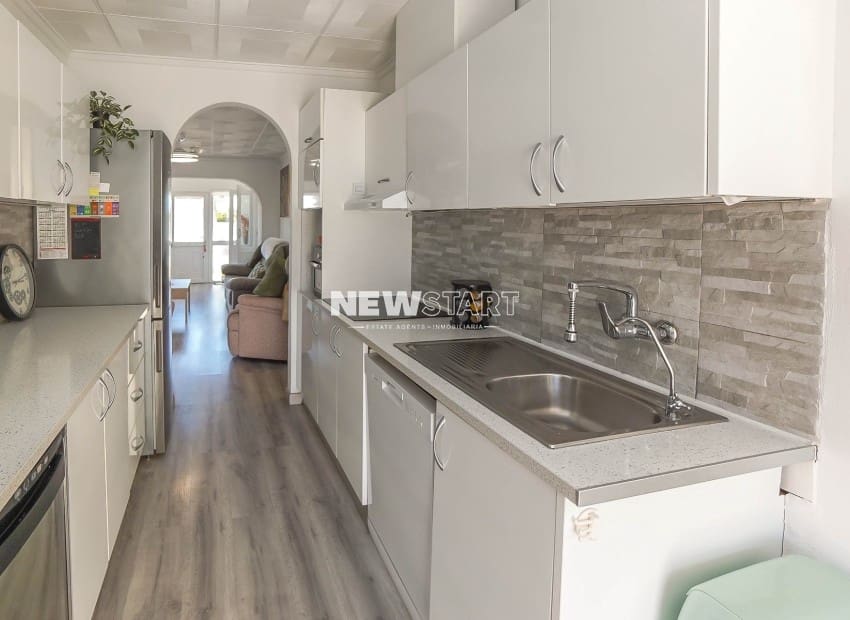 2 bedroom Villa for sale in San Fulgencio - € 199,000 (Ref: 9854413)